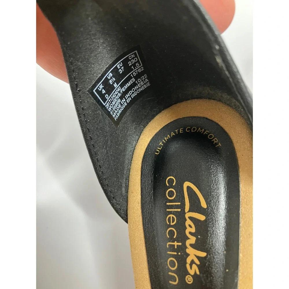 Clarks Collection Wedge Sandals Womens 6.5 Black Excellent Strappy Ankle Strap